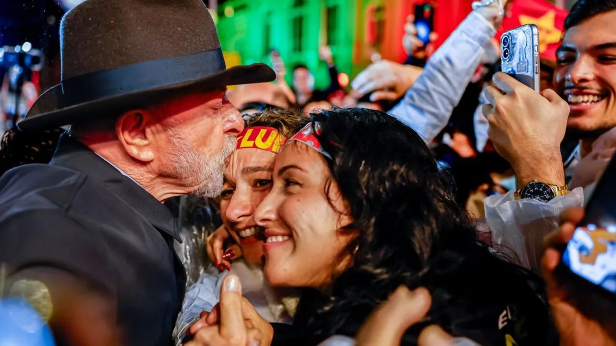 STF muda regra para licença-maternidade e reforça campanha de Lula projetada sob pautas trabalhistas