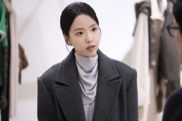 손나은, '김부장' 종영 3개월만 모친상 비보.."동생 손새은과 빈소 지켜" [공식입장]