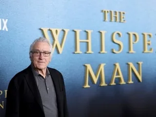 Emmanuel Macron décore Martin Scorsese et Robert de Niro en marge de son déplacement à New York