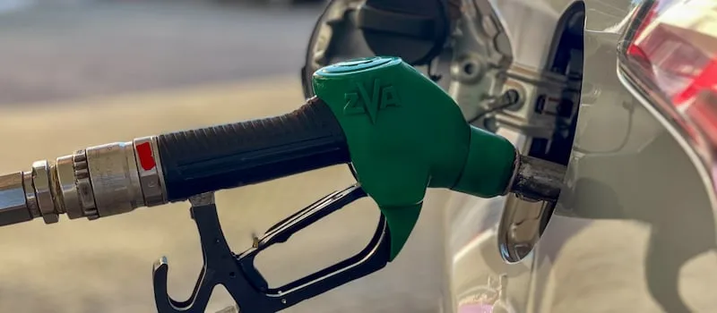 Malawi motorists sleep at stations as fuel runs dry