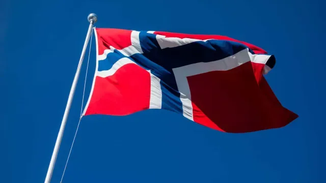 Detido adolescente suspeito de planear ataque terrorista na Noruega