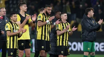 Celje, de Vítor Campelos, empata com Slovan na primeira mão do play-off