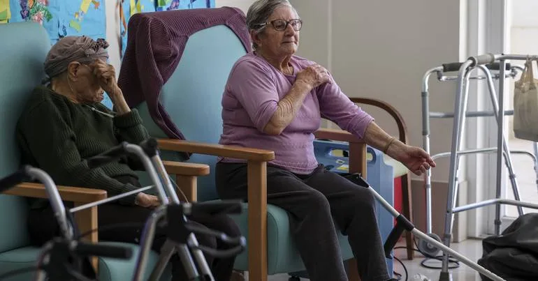 Segurança Social diz que lares podem abrir antes de acordo