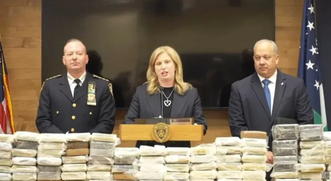 Nueva York incauta cargamento de cocaína de 10 millones de dólares, récord en una década