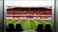 Bruno Guimarães marca, Arsenal vira sobre Leeds e encosta na liderança