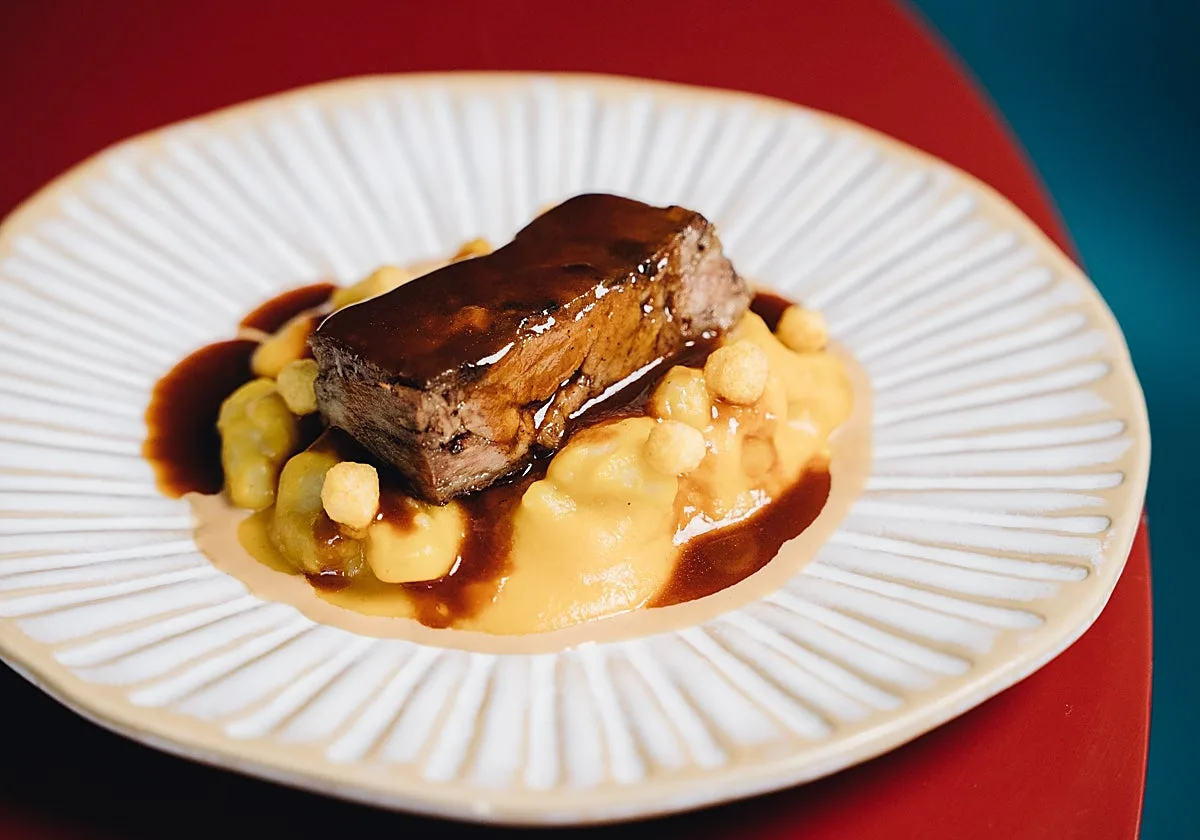 80 Grados abre en Málaga su primer restaurante y llega al Soho con sus famosos miniplatos