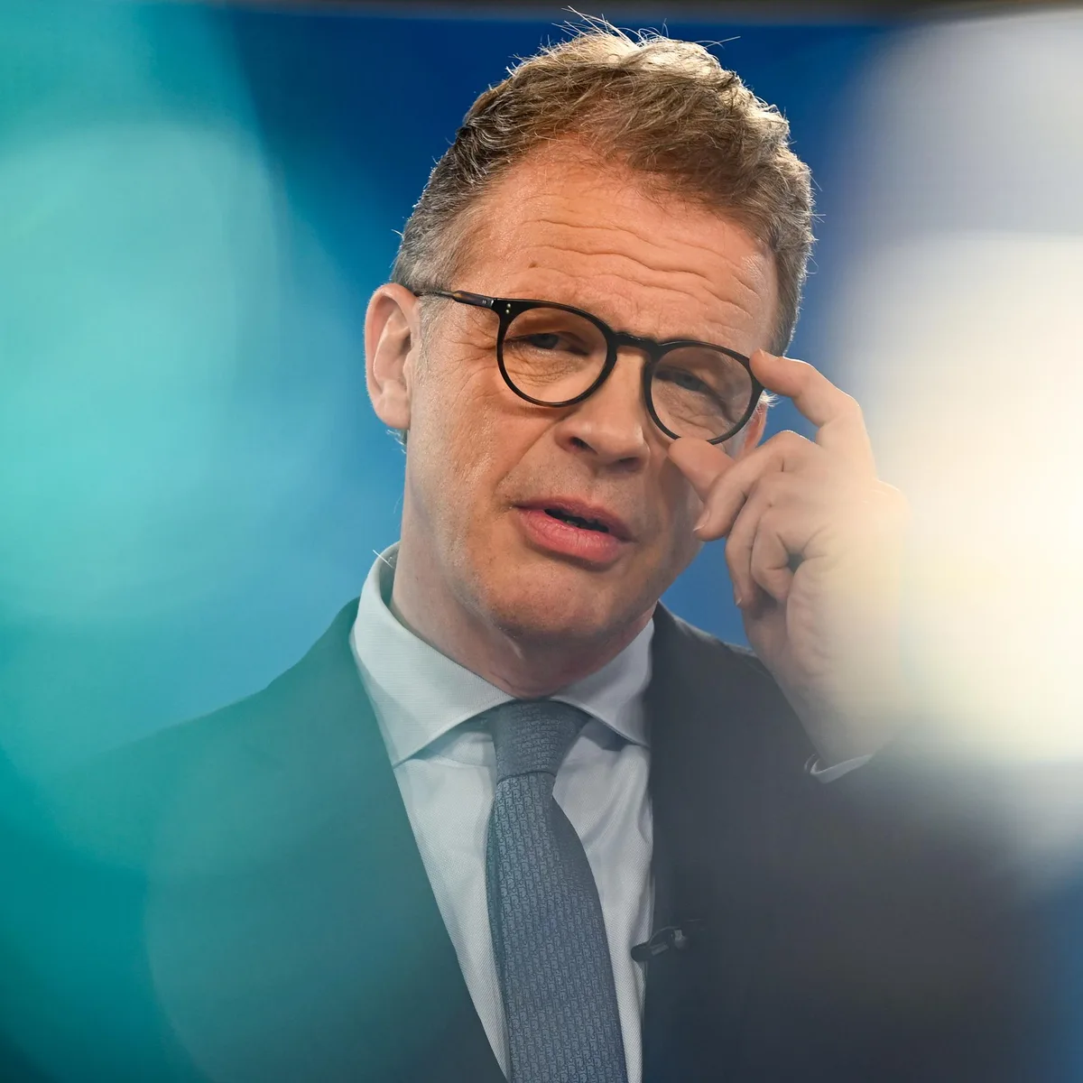 Medienbericht - Deutsche-Bank-Chef Sewing lobt die Regierung für das Altersvorsorgedepot