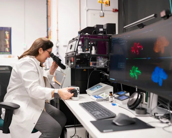 Researchers hope powerful new microscope will reveal ‘root cause’ of incurable bowel disease