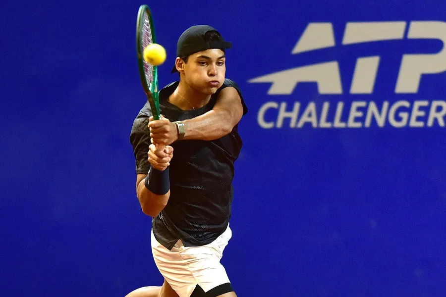 Guto é superado por principal favorito em duelo de 3h na Jamaica