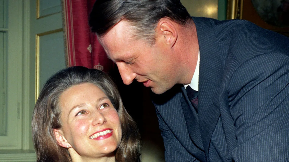 La reina Sonia escribe el último capítulo de su historia de amor con Harald de Noruega: su incansable apoyo durante su empeoramiento en el hospital