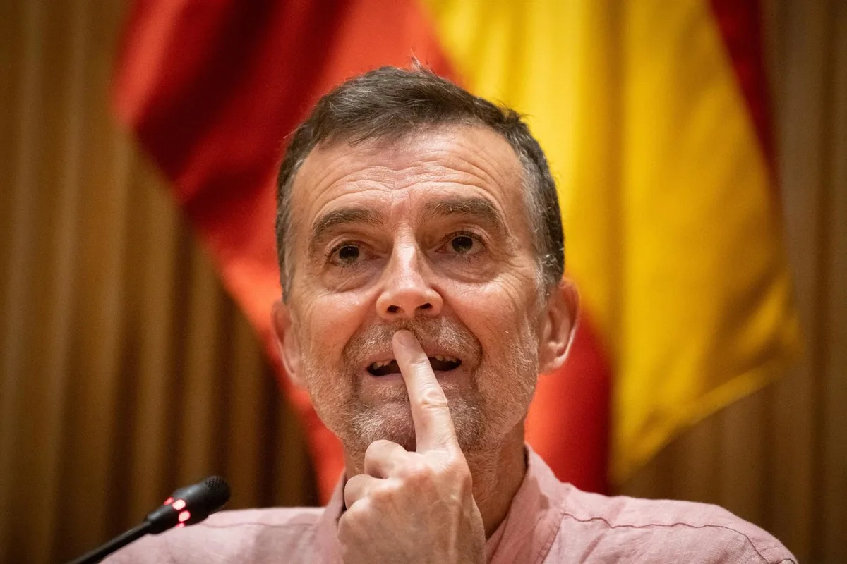Maíllo dice que "siempre" ha tenido claro que Rufián "nunca iba a dar el paso" e insta a Podemos a decidir