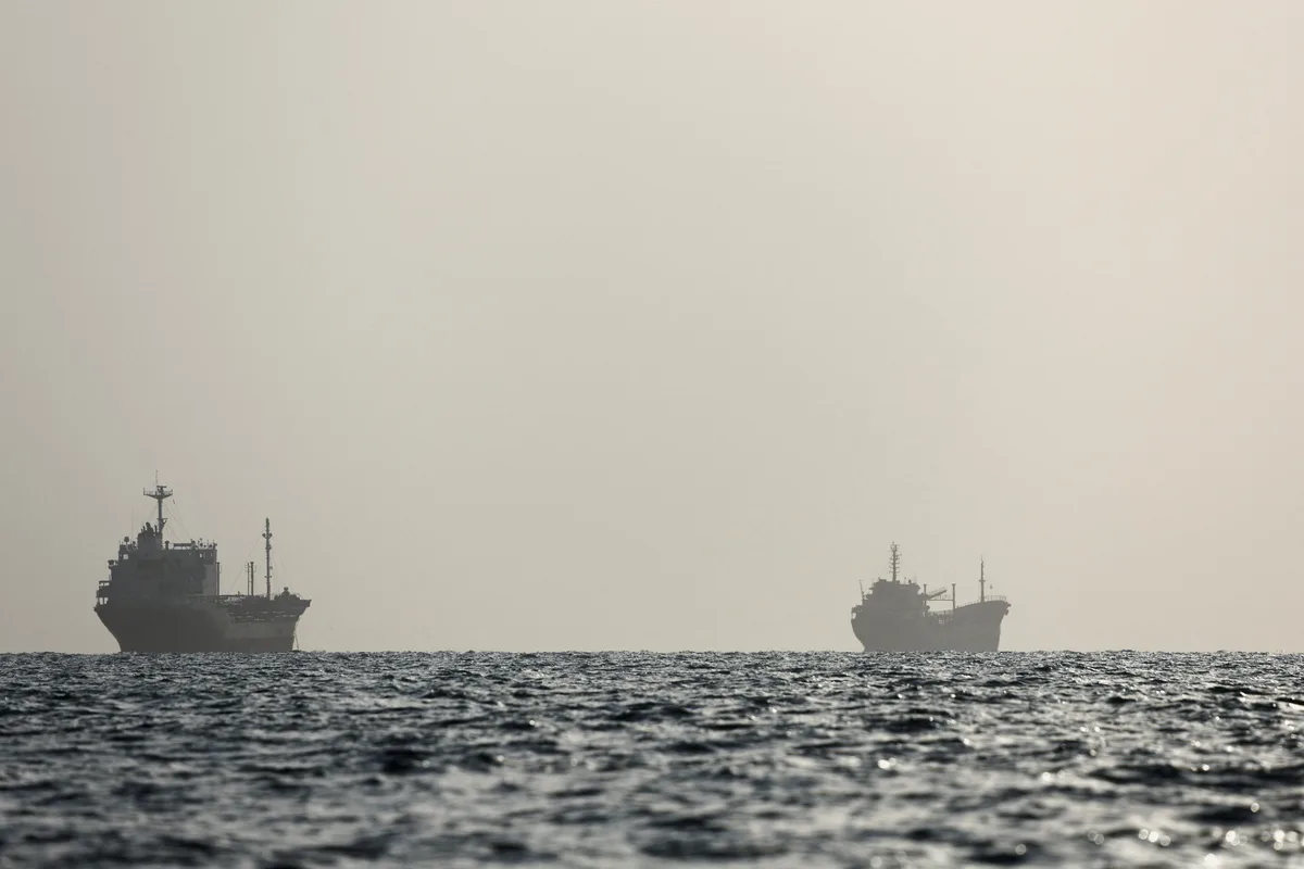 EEUU reiteró que retiró las minas iraníes de Ormuz y afirmó que Teherán no exportó “ni un solo barril de petróleo” desde el inicio del bloqueo