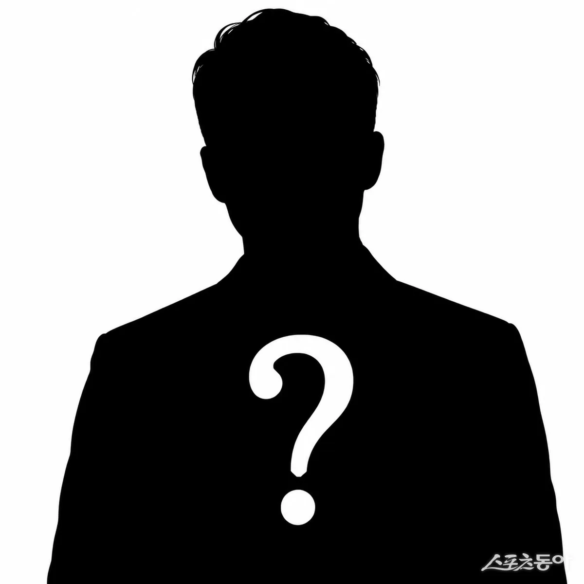 ‘지상파 출연’ 유명 의사, 대낮에 여성 몰래 찍다 덜미…수년 전 사진도 나왔다