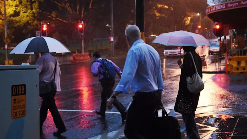 WA news LIVE: Perth told to brace for storm, heavy rains