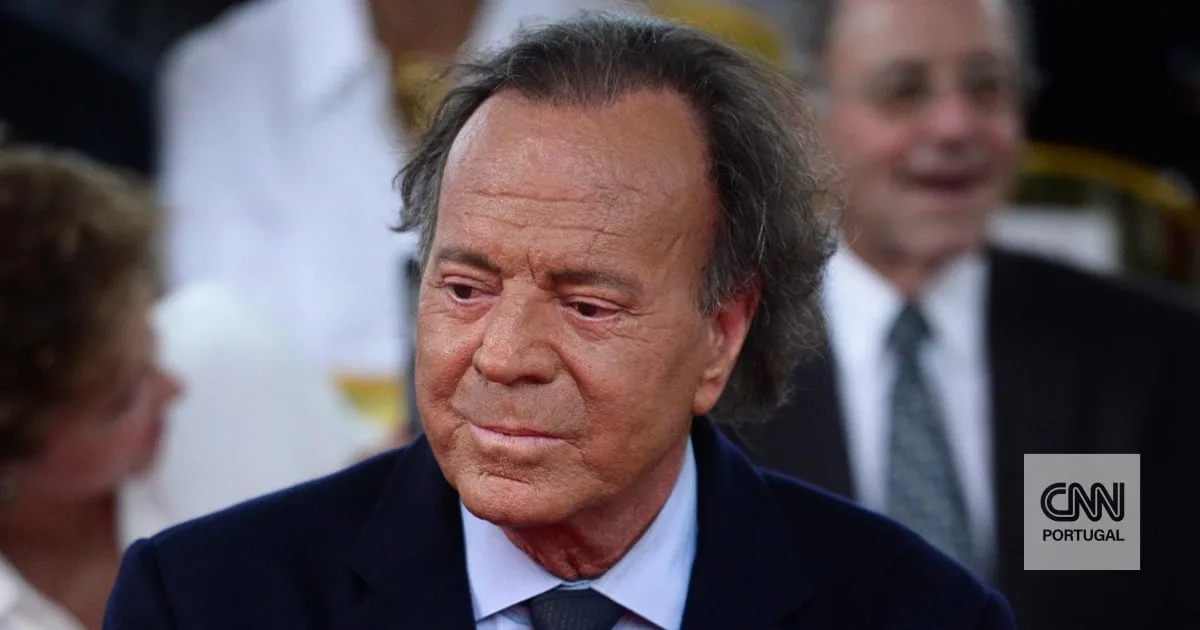 Irmão de Julio Iglesias condenado a seis meses de prisão por fraude fiscal