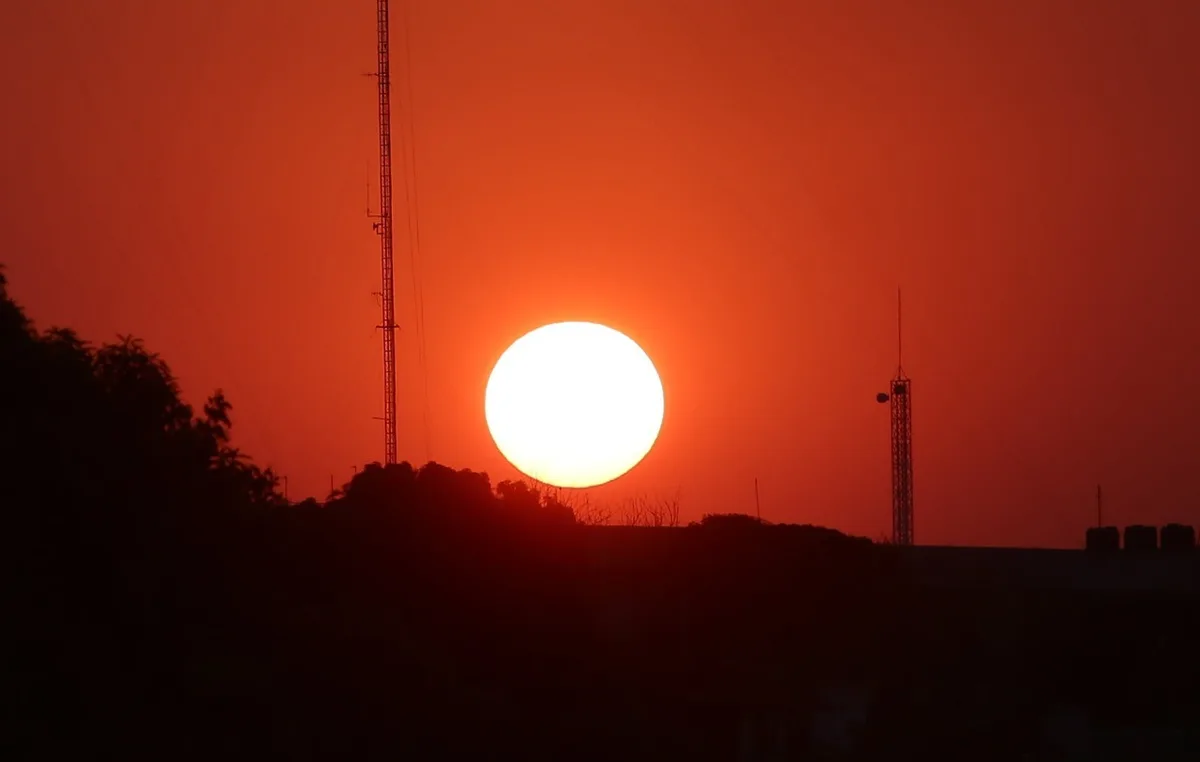 Devido às altas temperaturas, desfile de 7 de Setembro será realizado à noite em Cuiabá