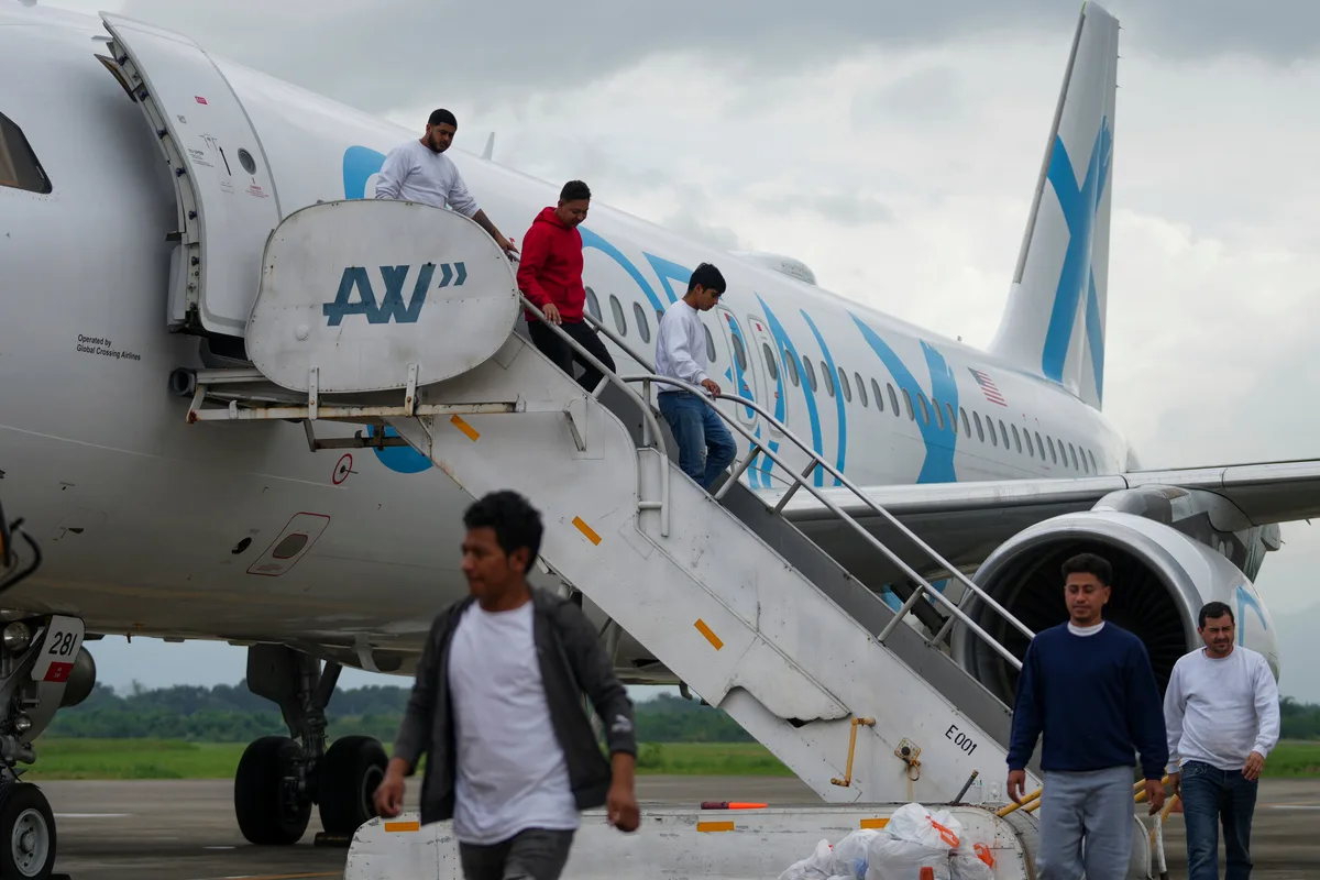 Más deportados, más dólares: la paradoja migratoria que enfrenta Honduras en 2026