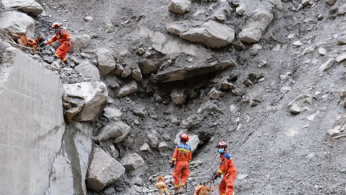 China warns of ‘major risk’ of glacier collapse as Tibet-Nepal death toll nears 1,000