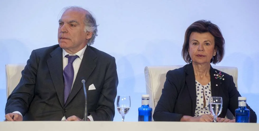 Azora reparte 11 millones de las reservas entre sus tres accionistas