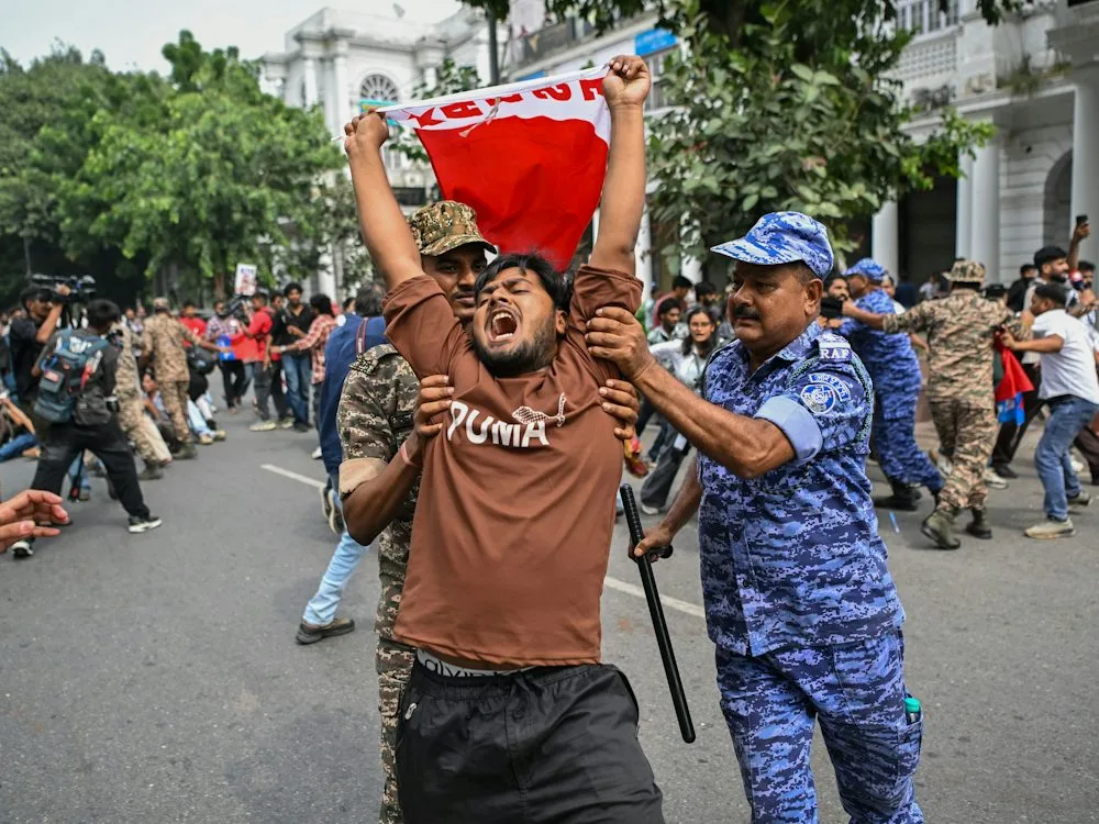 Cockroach Janta Party: Indiens Regierung unterdrückt die neuen Jugendproteste