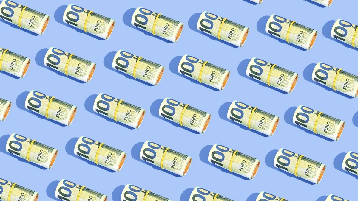 Schätzen Sie mal: Von 0 bis 2.700.000 Euro: Wie viel Geld verdient Ihr Abgeordneter nebenbei?
