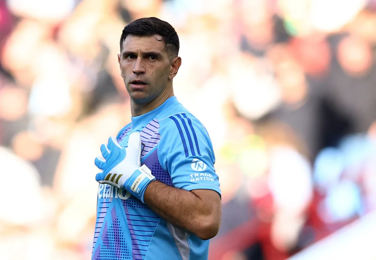 Chelsea negocia a contratação do goleiro argentino Dibu Martínez