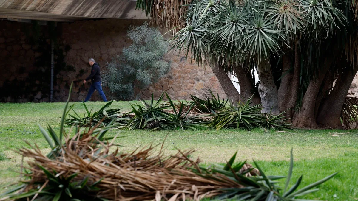 La provincia de Valencia se enfrenta a intensas lluvias, reventones y vientos de hasta 150 km/h
