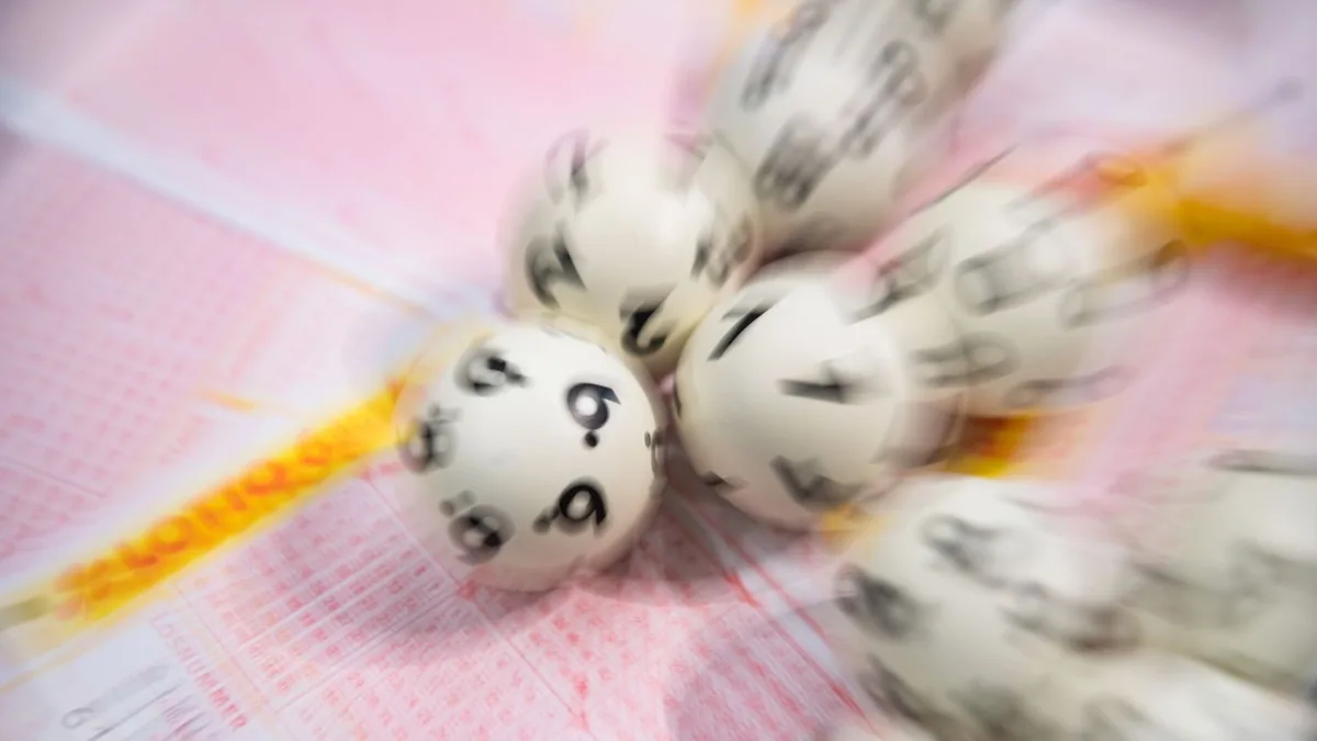 Erfolg beim Spiel 77: Lotto-Spieler aus dem Südwesten räumt Millionengewinn ab