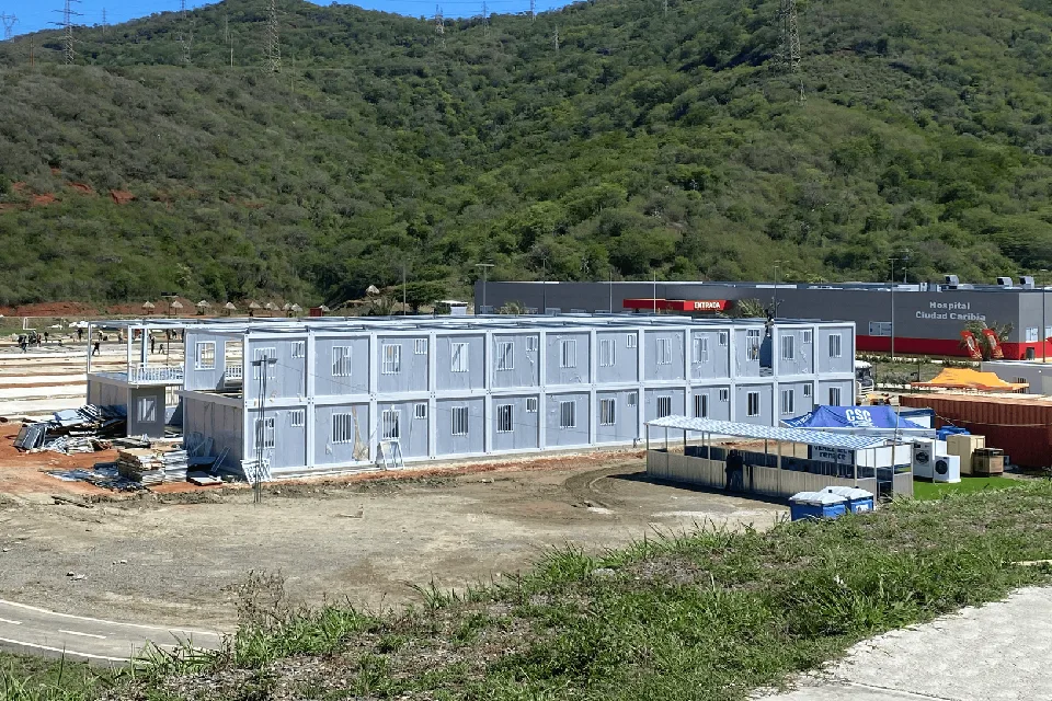 Gobierno apura viviendas temporales en la aislada Ciudad Caribia