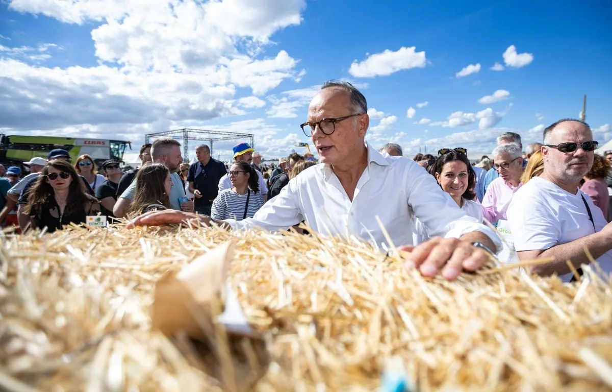 Présidentielle 2027 : Edouard Philippe, François Hollande et Bruno Retailleau appellent au rassemblement