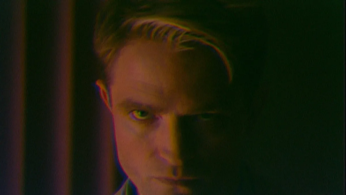 Robert Pattinson's Primetime hates Chris Hansen