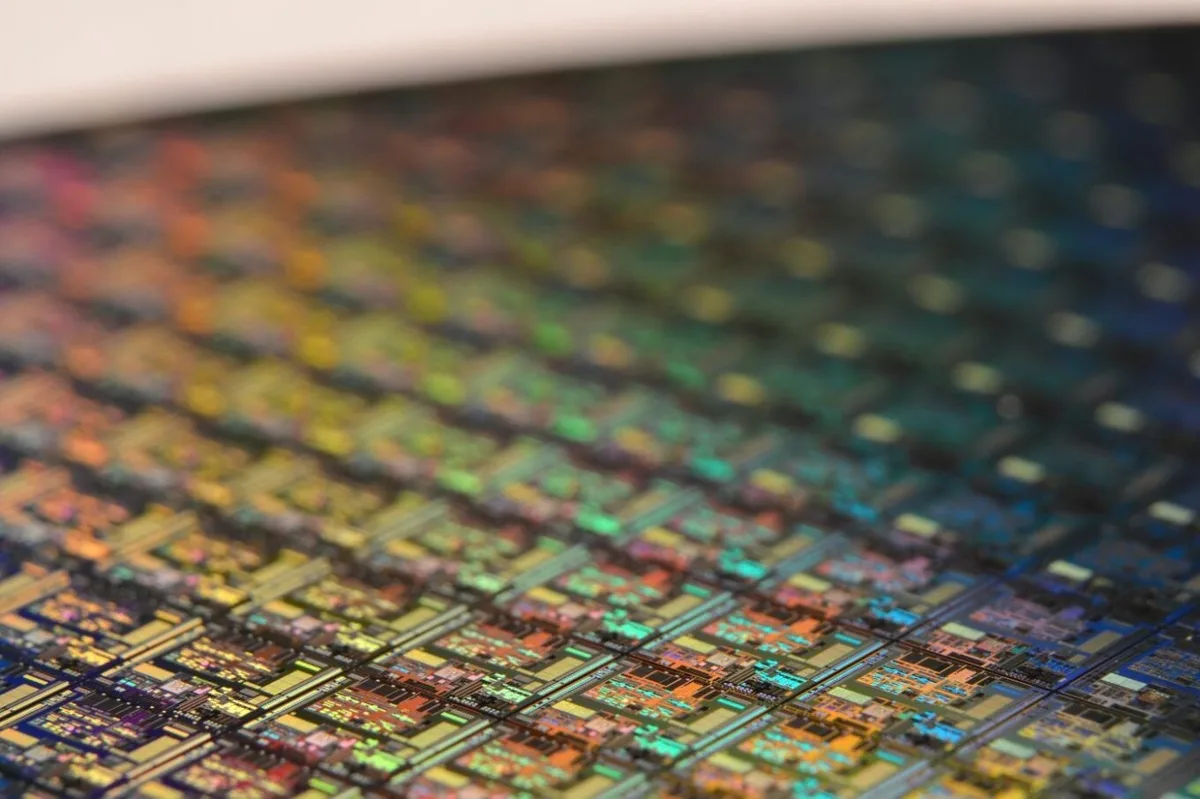 Samsung et Intel sous pression : TSMC prendrait encore de l’avance avec de nouvelles puces plus puissantes et moins gourmandes