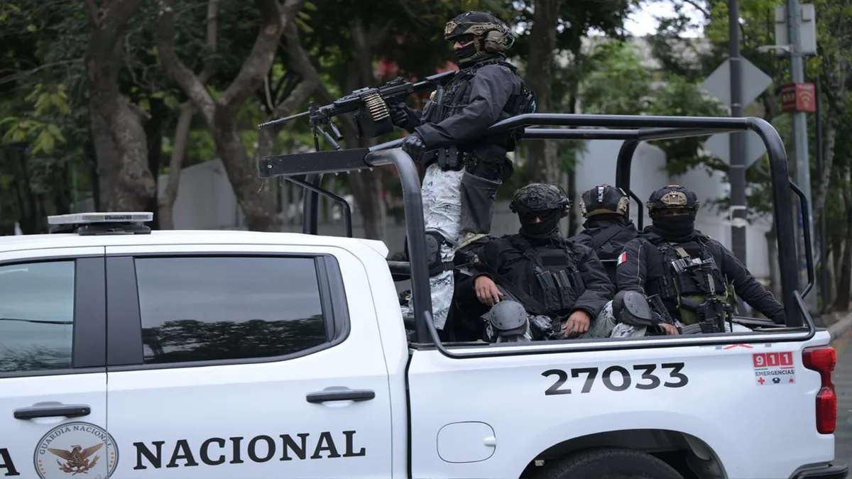Suman tres mil elementos en Mazatlán en áreas urbanas y turísticas por guerra entre Los Mayos y Los Chapitos