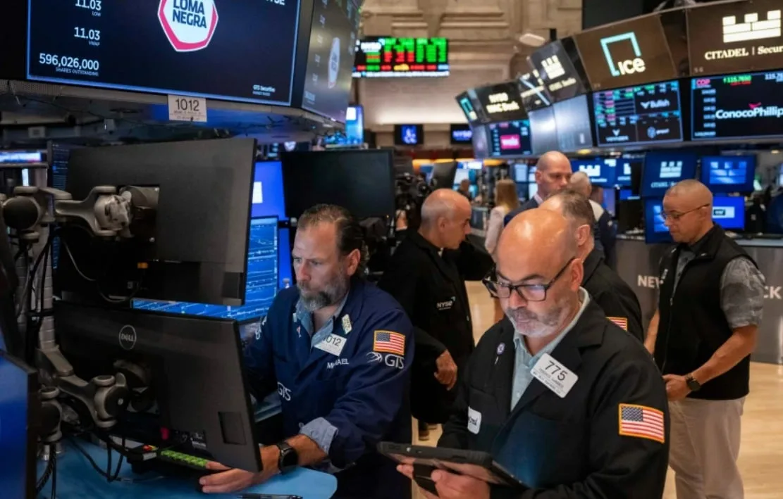 Wall Street abre con ganancias en medio de bajas del petróleo: ¿Cómo opera HOY?
