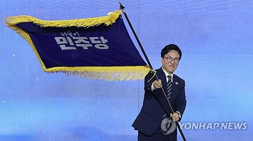 김민석 "민주당 바꾸겠다…대통령·정부 지원 협력 수평관계"