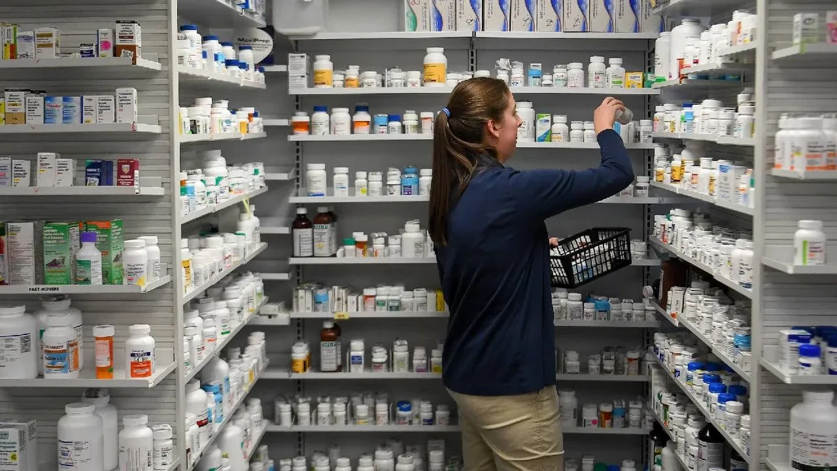 Por qué algunos afiliados de Medicare recibieron un depósito o cheque de USD 90