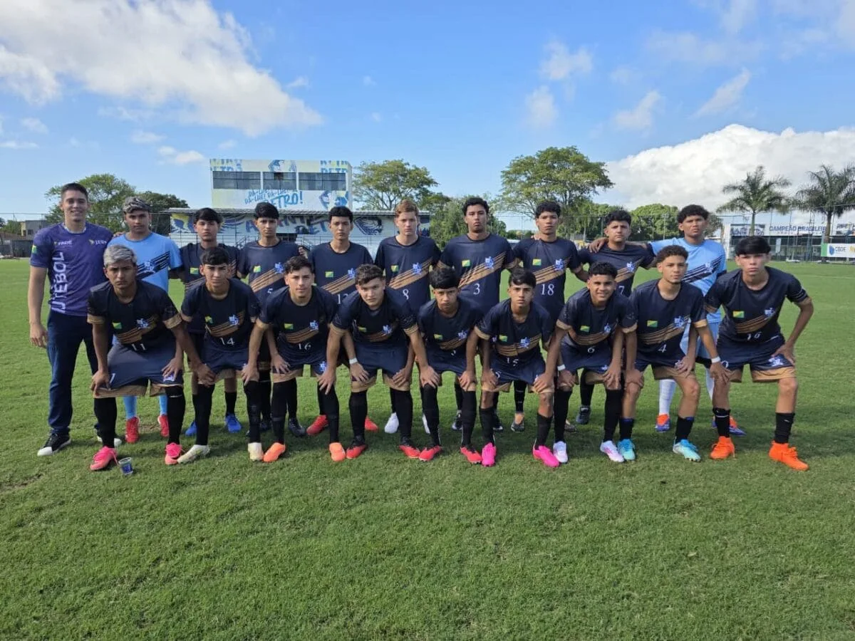 Glória Perez leva virada do Colégio Darwin na estreia do Brasileiro Escolar Sub-18