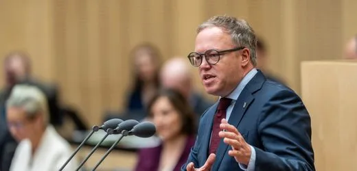 Thüringen: Voigt betont Zusammenhalt seiner Brombeerkoalition