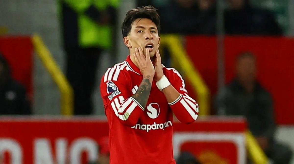Las repercusiones en la prensa inglesa luego del mensaje de Lisandro Martínez contra la dirigencia del Manchester United
