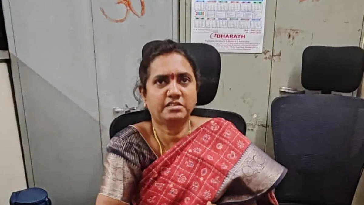 GHMC town planning official caught taking ₹4 lakh bribe, ₹2.5 lakh unaccounted cash seized