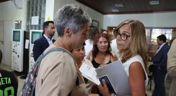 Ministra da Saúde preocupada com falta de médicos anestesistas