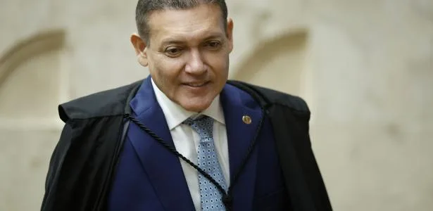 Sakamoto: 'Airbnb de luxo' não é de graça; Caso Master deve ser exemplo