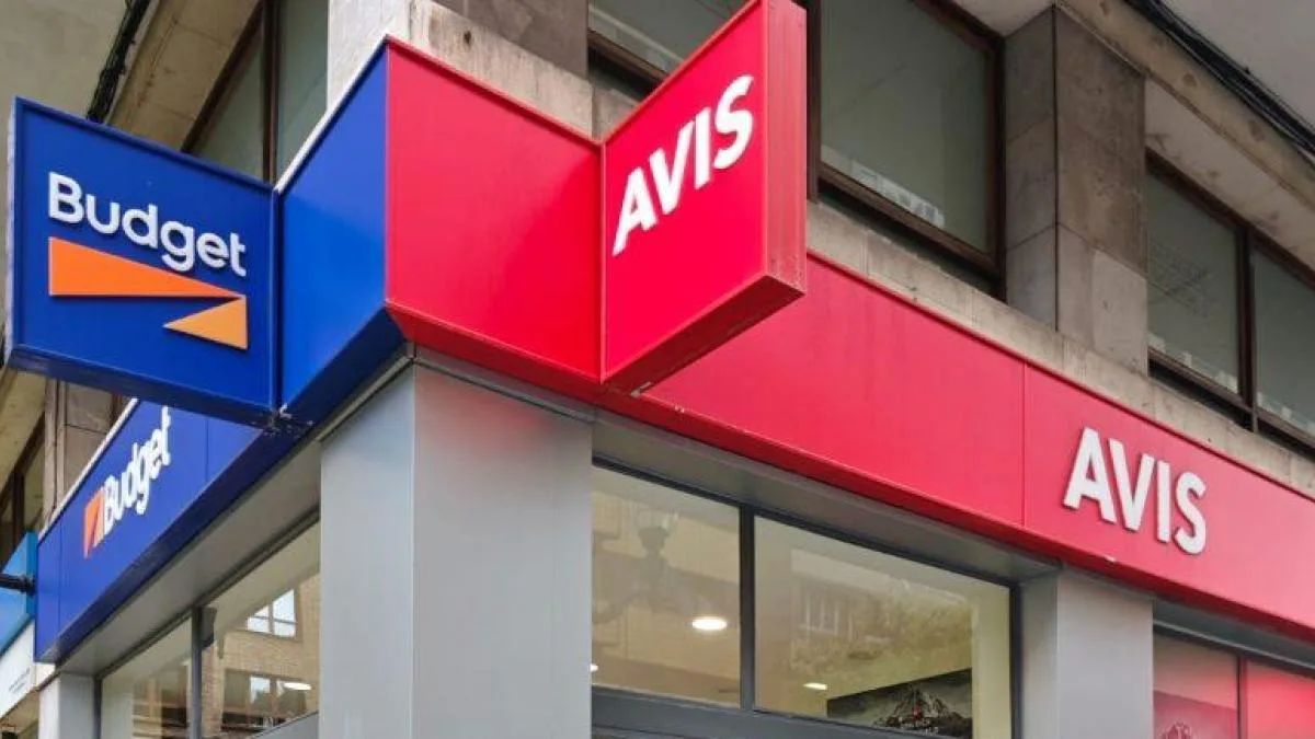 Consumo multa con un millón de euros a Avis por prácticas abusivas
