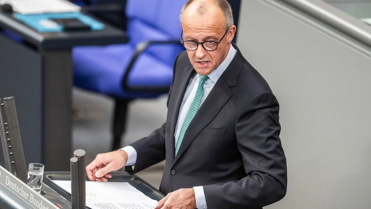 Bundestag: Merz fordert „schöpferische Anstrengungen“ gegen Extremismus