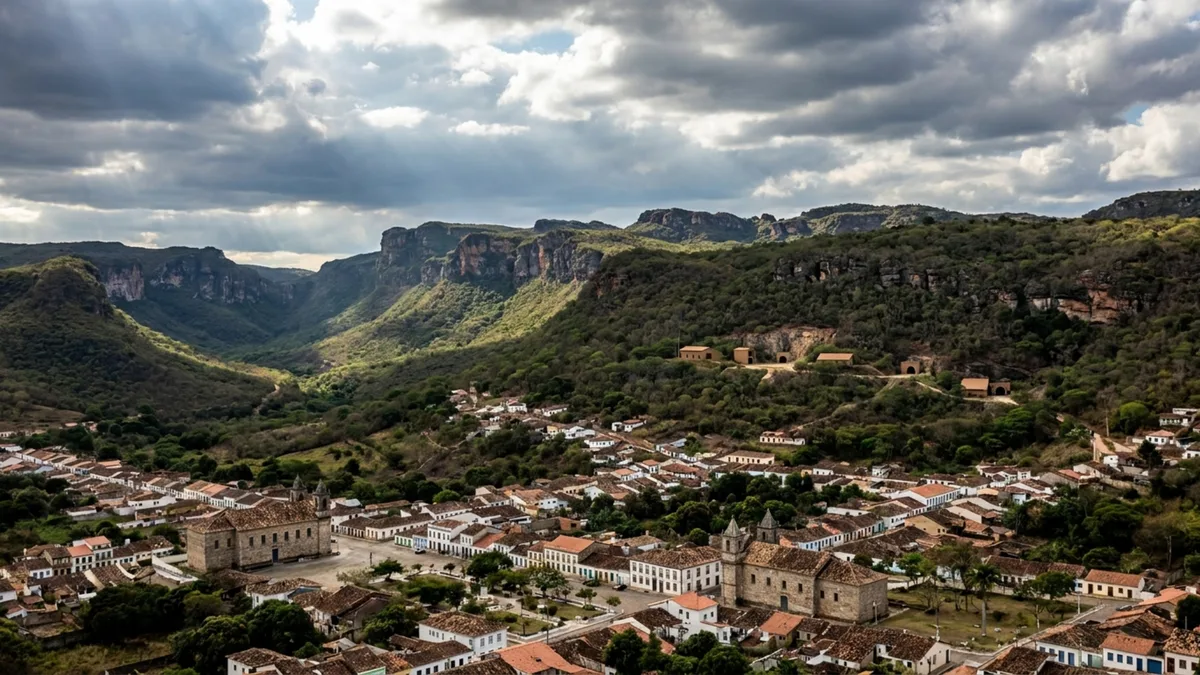 A Cidade do Ouro baiana que ainda tira o metal do subsolo três séculos depois e reúne mais de 45 cachoeiras