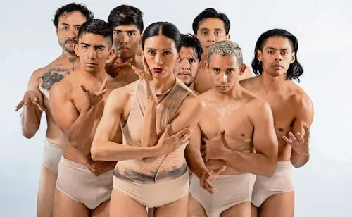 Óscar Ruvalcaba danza con astros