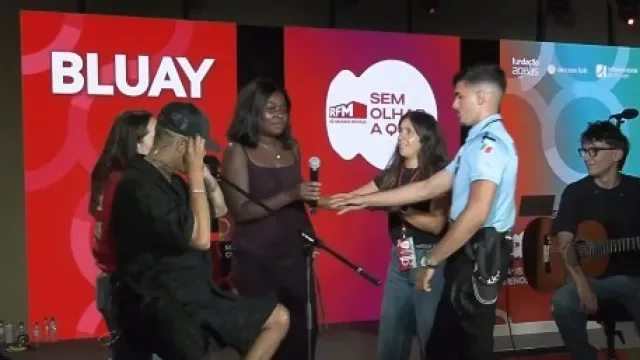 "O que tem no carro"? Como as marcas apanharam o ritmo do vídeo viral