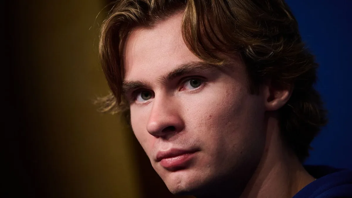 Maple Leafs’ McKenna opens camp on line with Tavares, Nylander