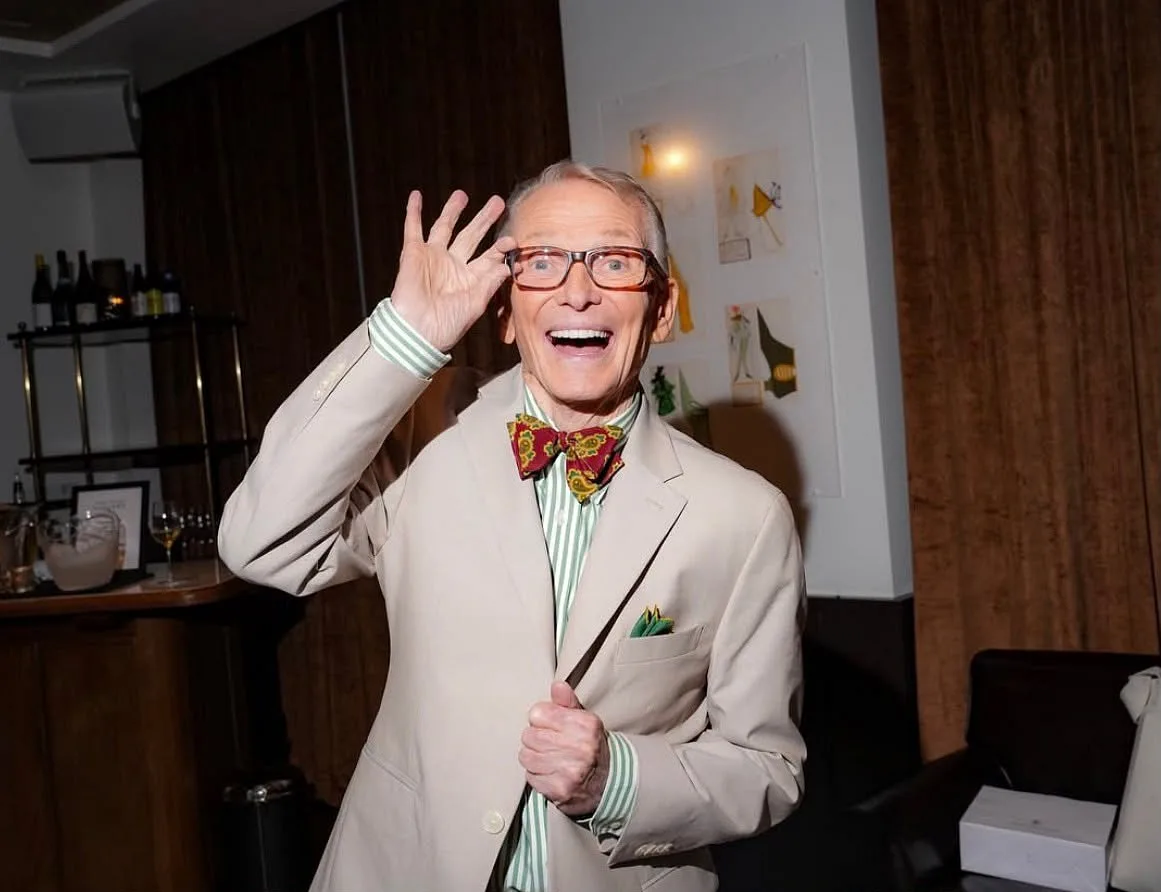 Morreu Bob Mackie, estilista de Cher, Tina Turner e Elton John. Tinha 87 anos