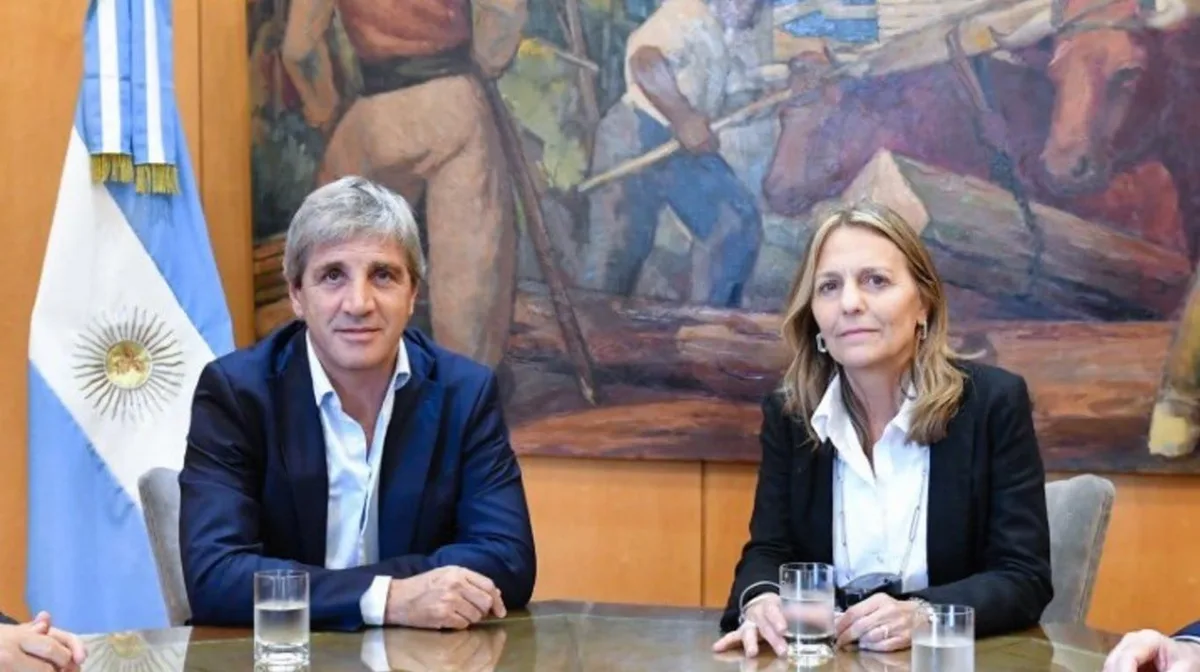 El Gobierno modificó los descuentos en la luz y el gas para usuarios con subsidios y fijó las nuevas tarifas para septiembre